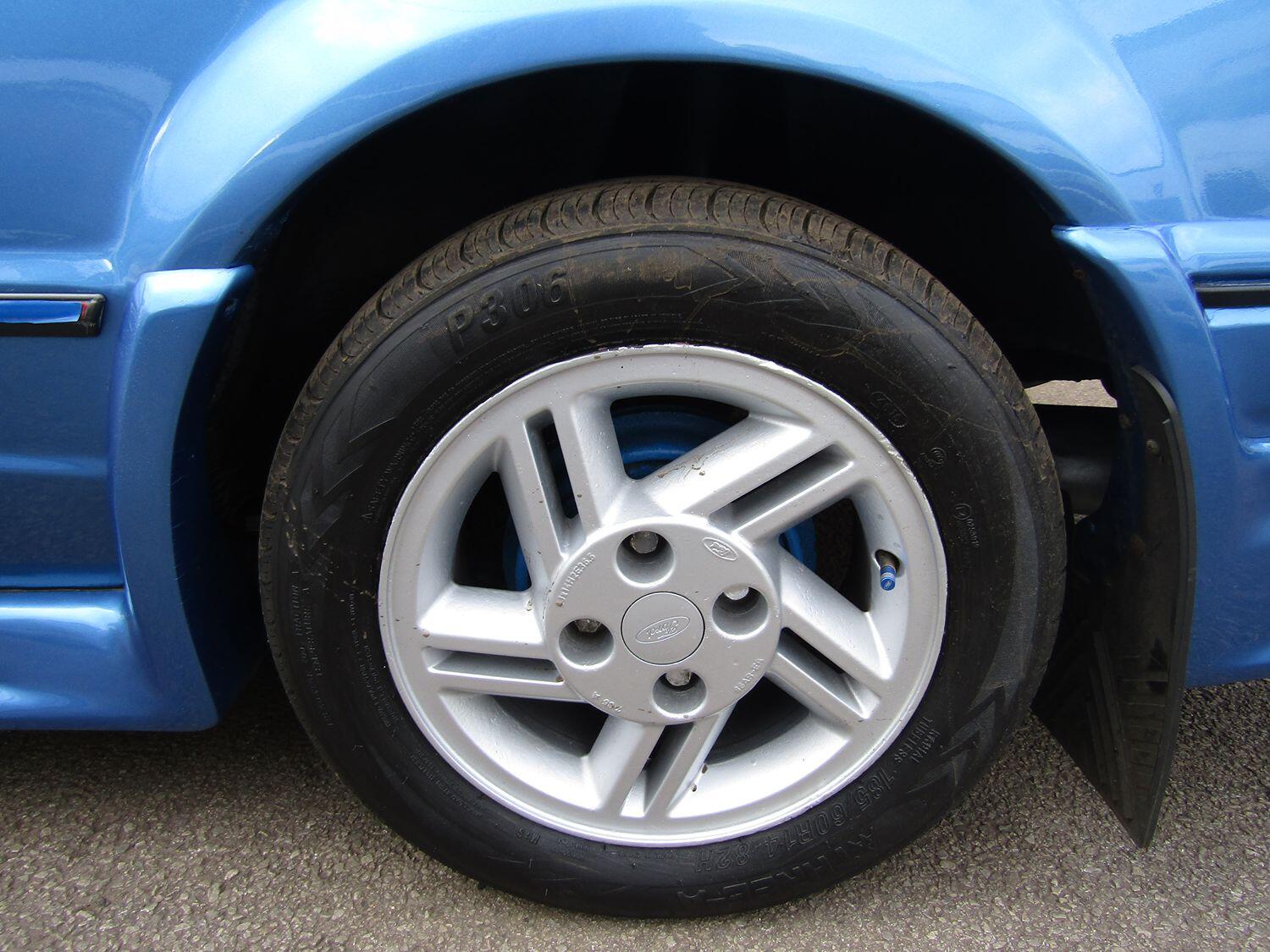 Used Ford Escort 1986 for sale - 76631589: Photo 22