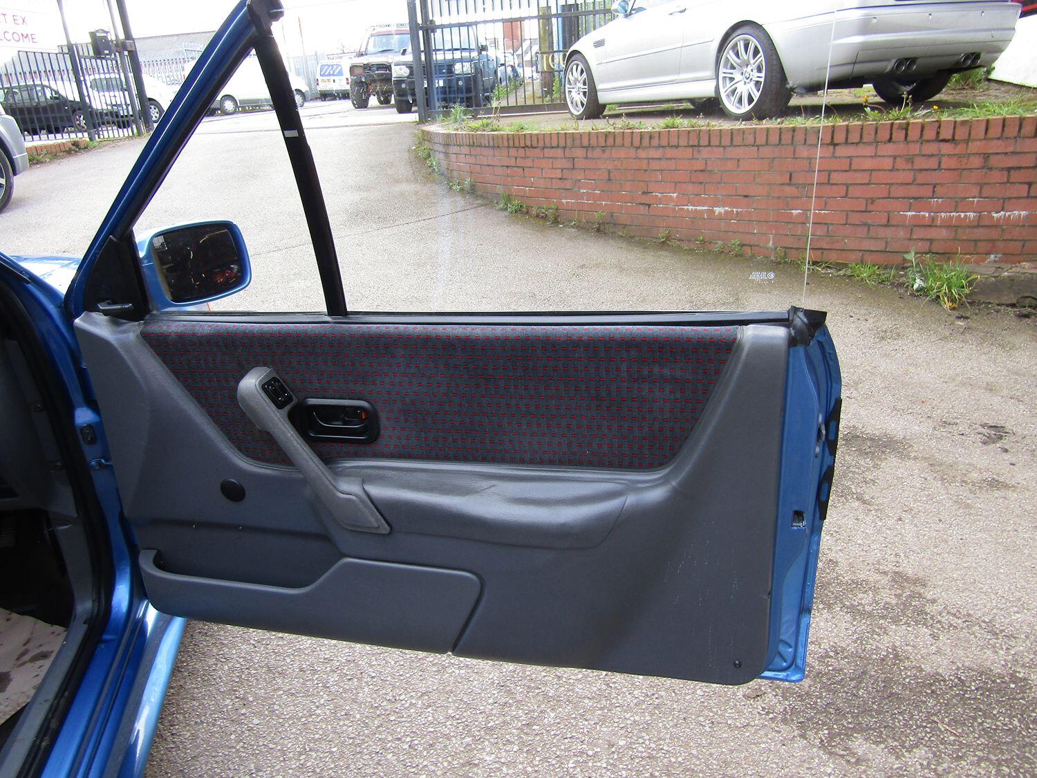 Used Ford Escort 1986 for sale - 76631589: Photo 23