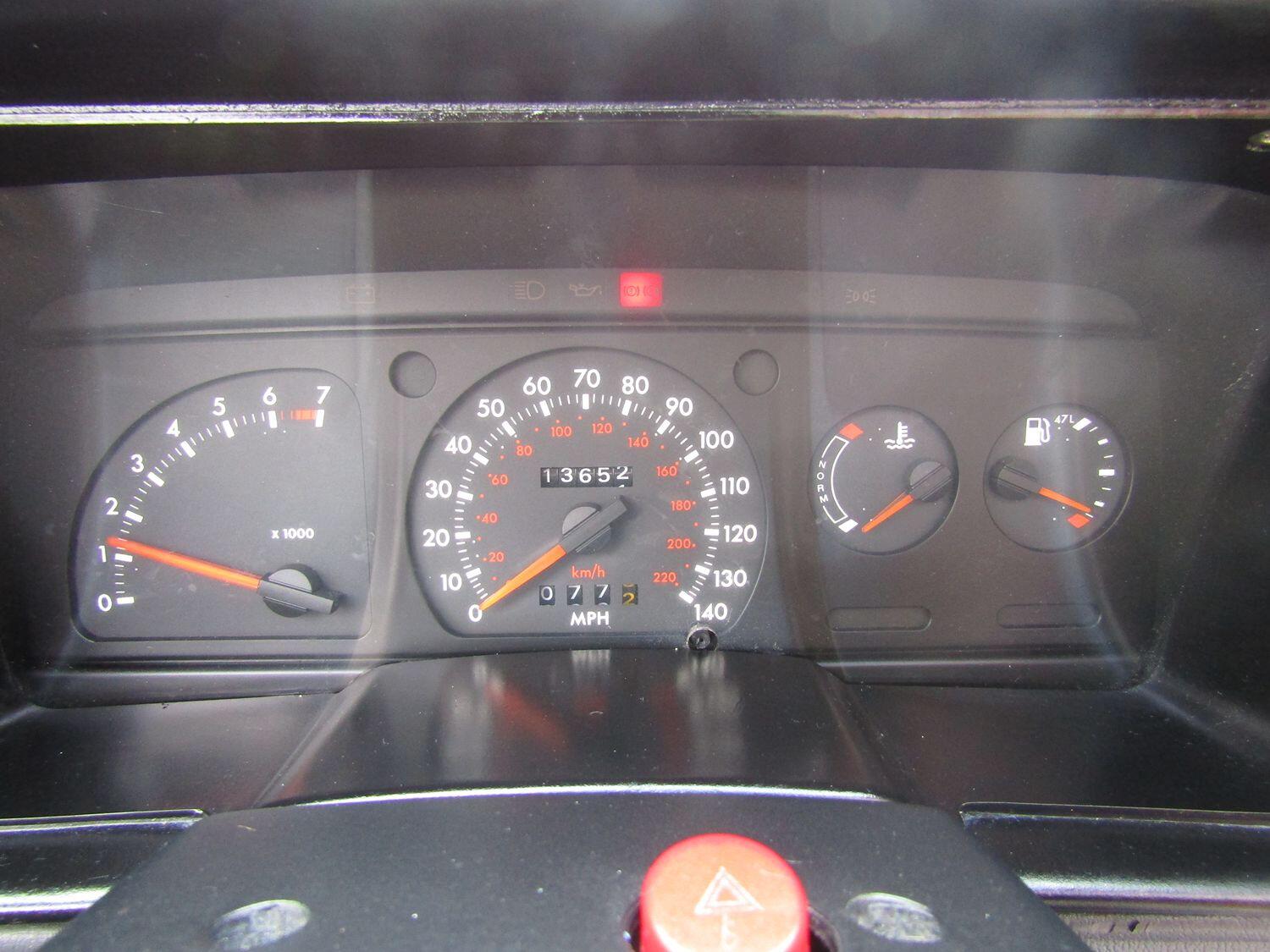 Used Ford Escort 1986 for sale - 76631589: Photo 25