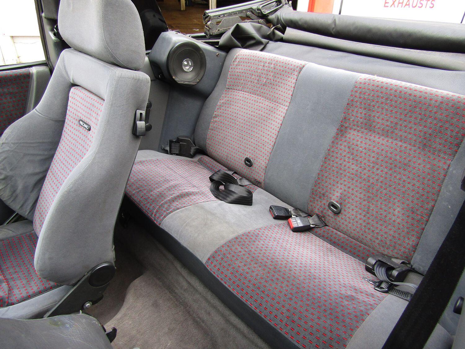 Used Ford Escort 1986 for sale - 76631589: Photo 32