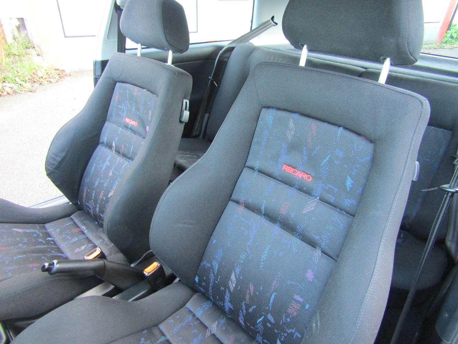 Used Volkswagen Golf 1994 for sale - 77213419: Photo 19