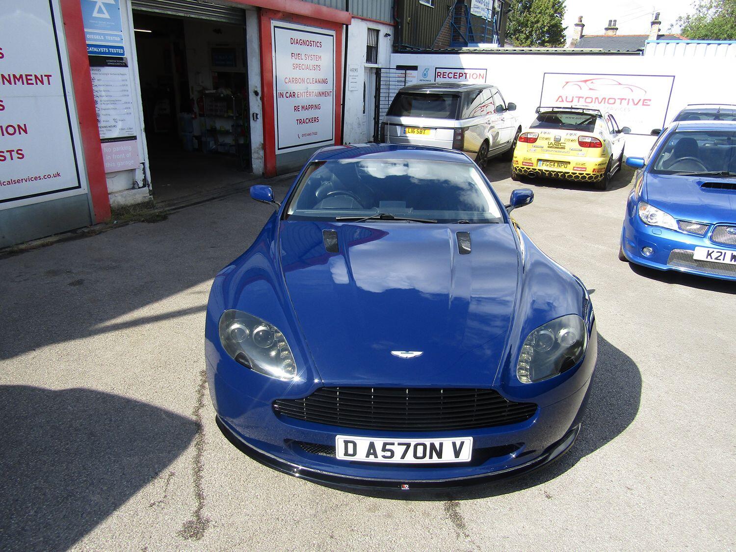 Used Aston Martin Vantage 2008 for sale - 77213505: Photo 2