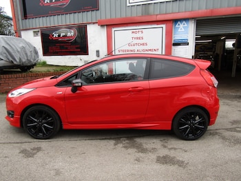 Used Ford Fiesta 2017 for sale - 77213391: Photo