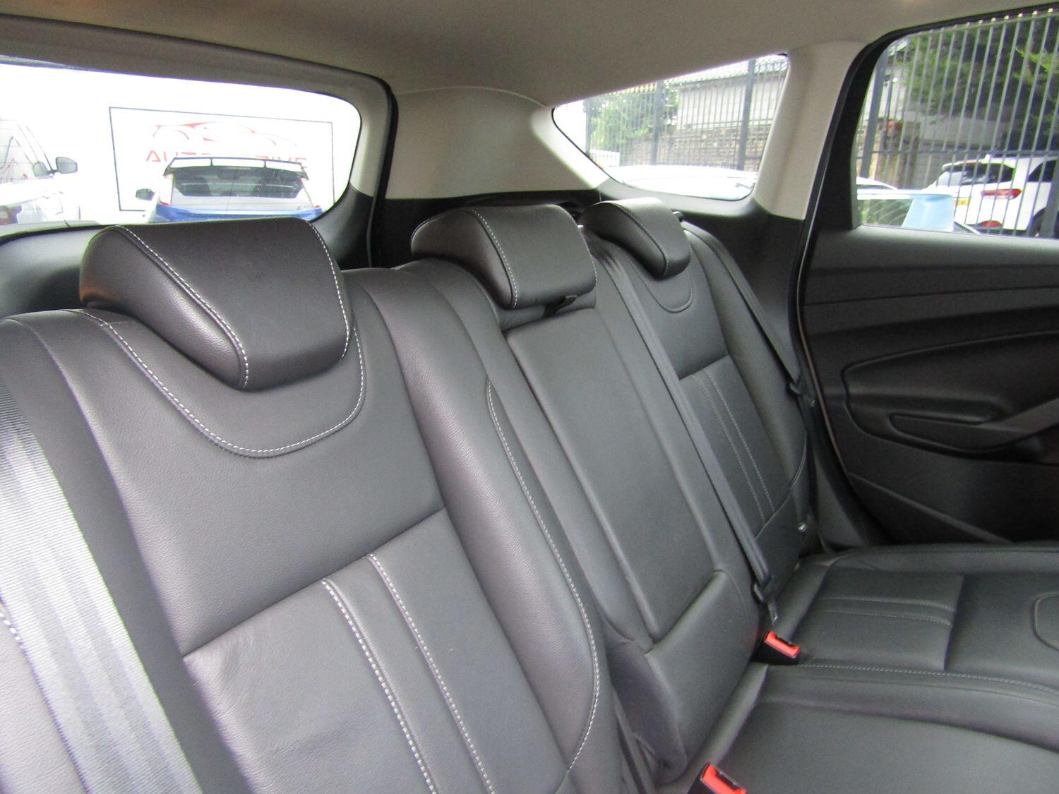 Used Ford Kuga 2015 for sale - 76631534: Photo 21