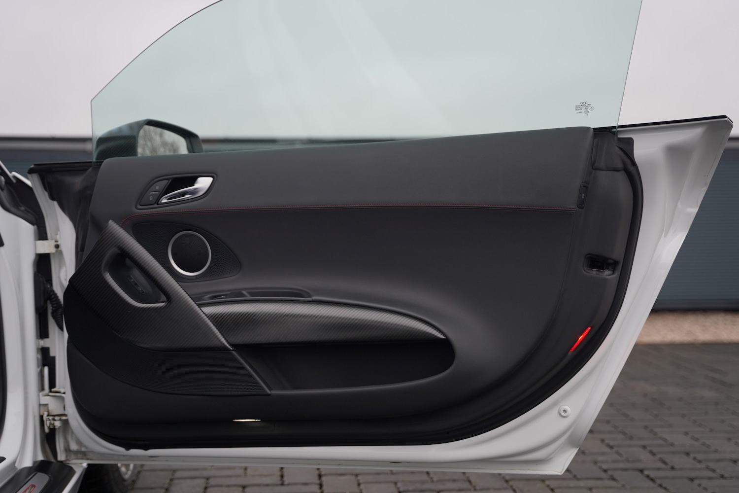 Used Audi R8 2011 for sale - 76987122: Photo 14