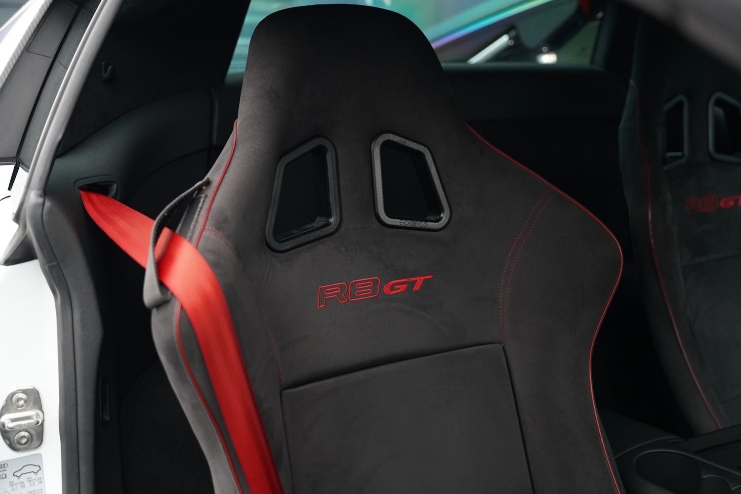 Used Audi R8 2011 for sale - 76987122: Photo 17