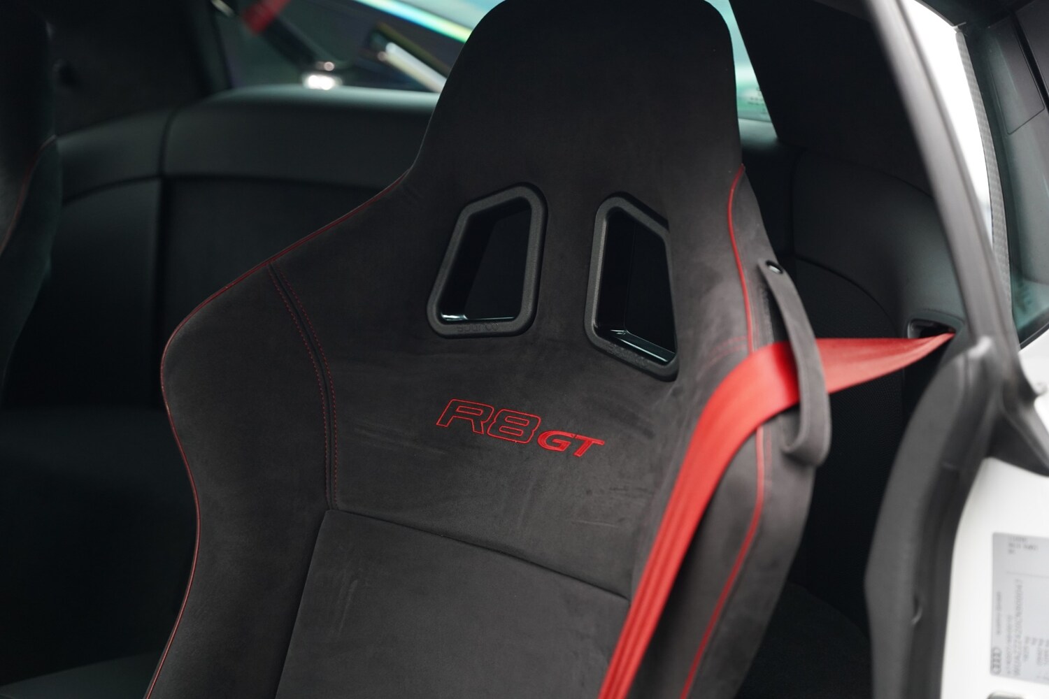 Used Audi R8 2011 for sale - 76987122: Photo 18