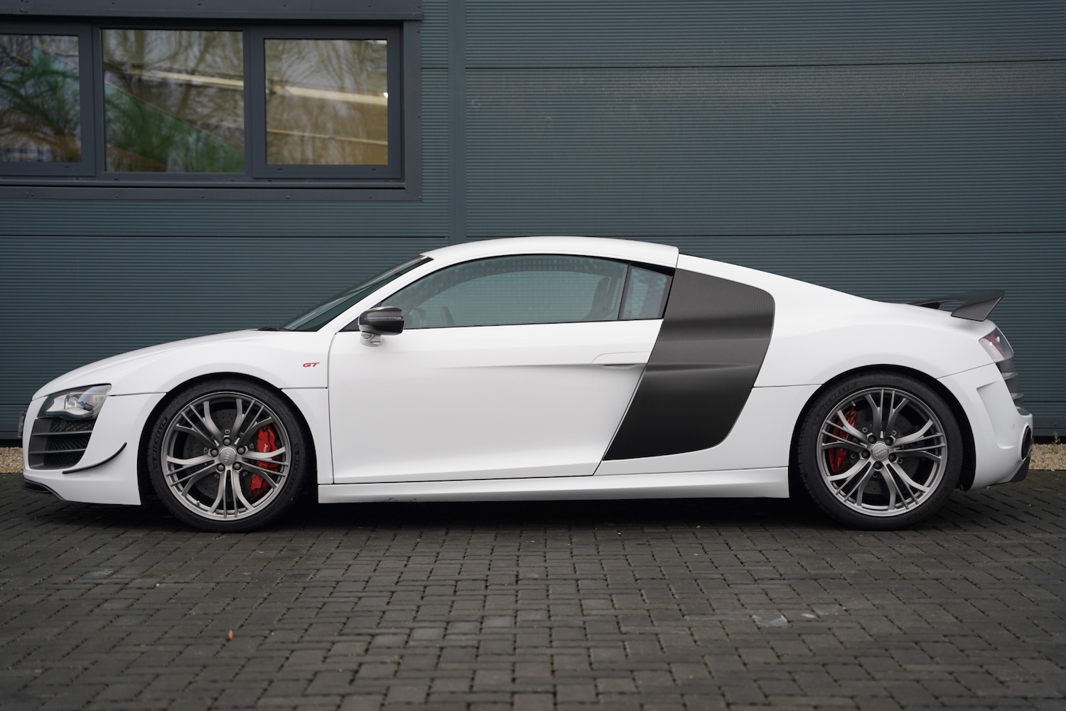 Used Audi R8 2011 for sale - 76987122: Photo 6