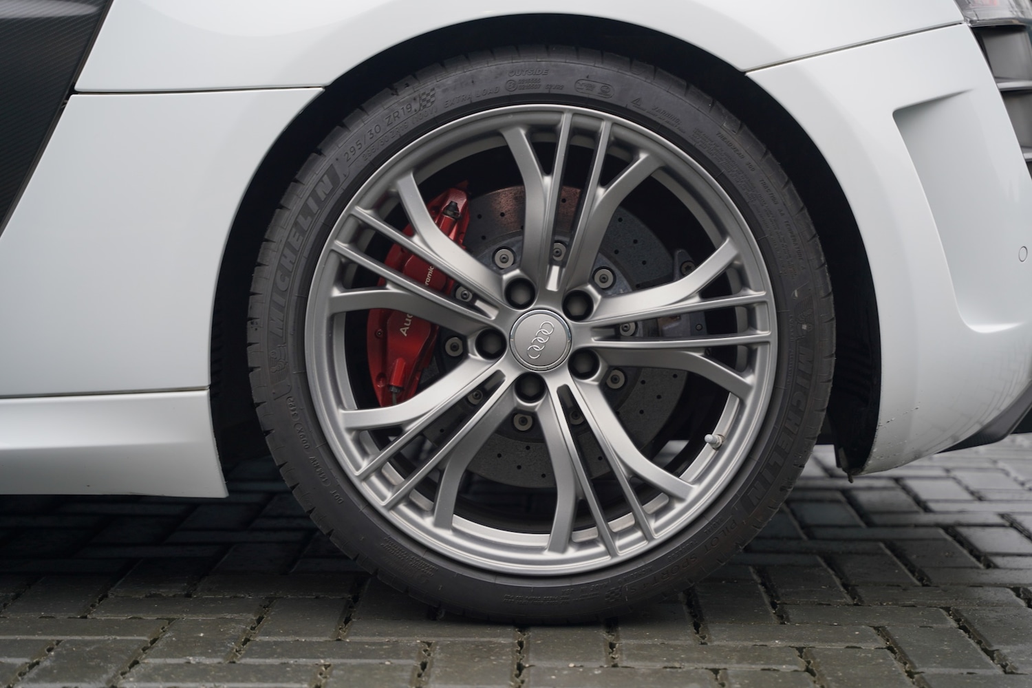 Used Audi R8 2011 for sale - 76987122: Photo 68