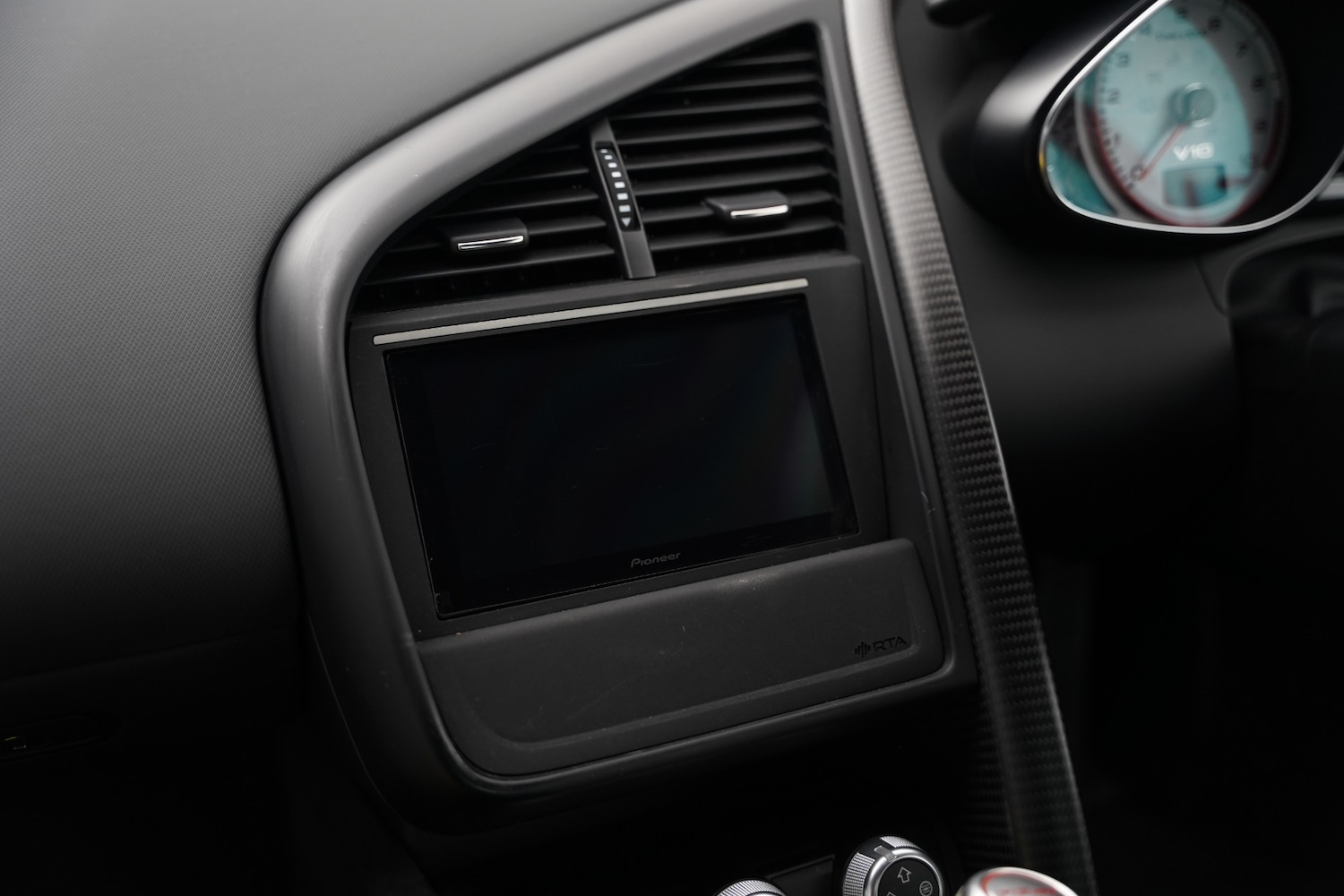 Used Audi R8 2011 for sale - 76987122: Photo 85