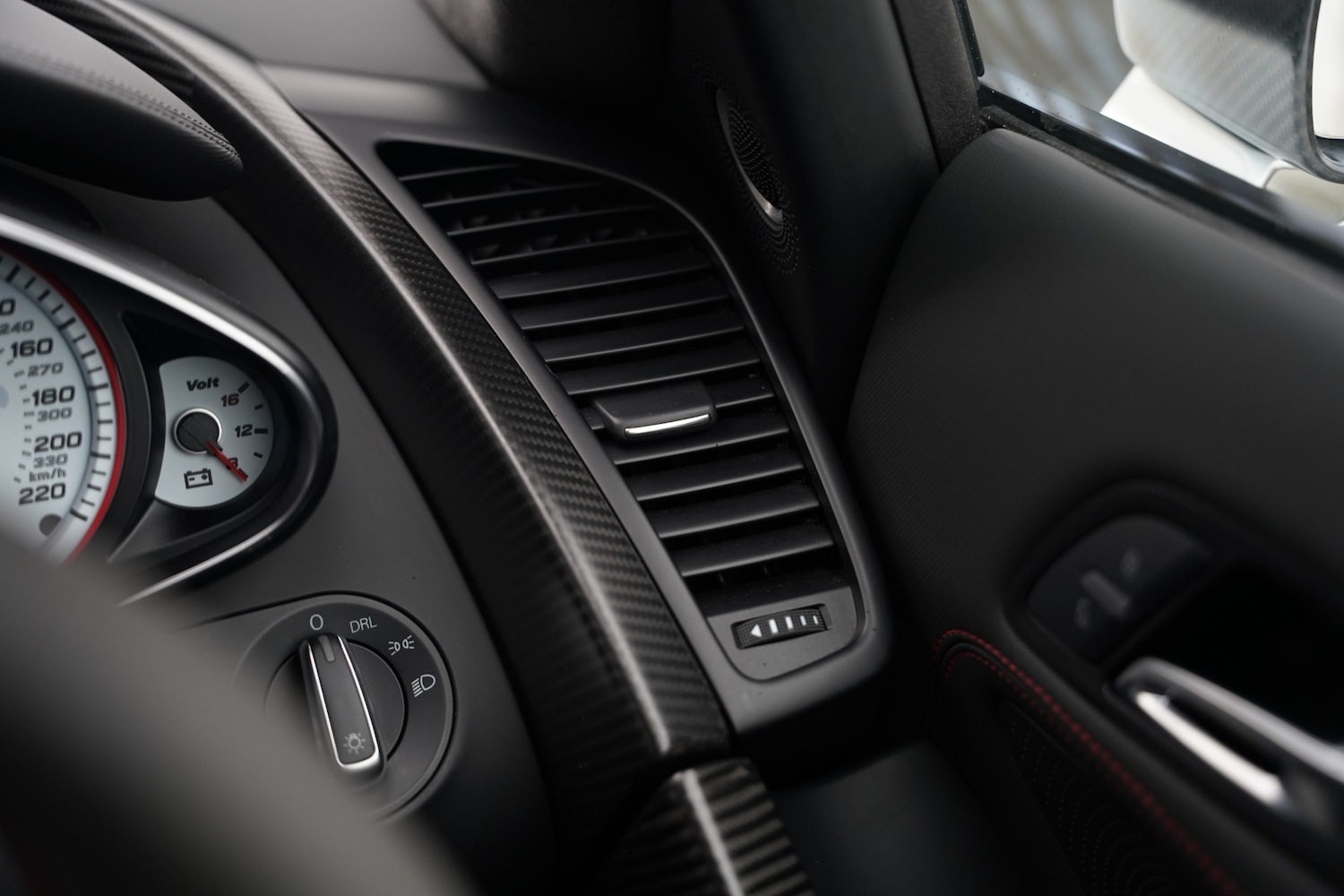 Used Audi R8 2011 for sale - 76987122: Photo 89