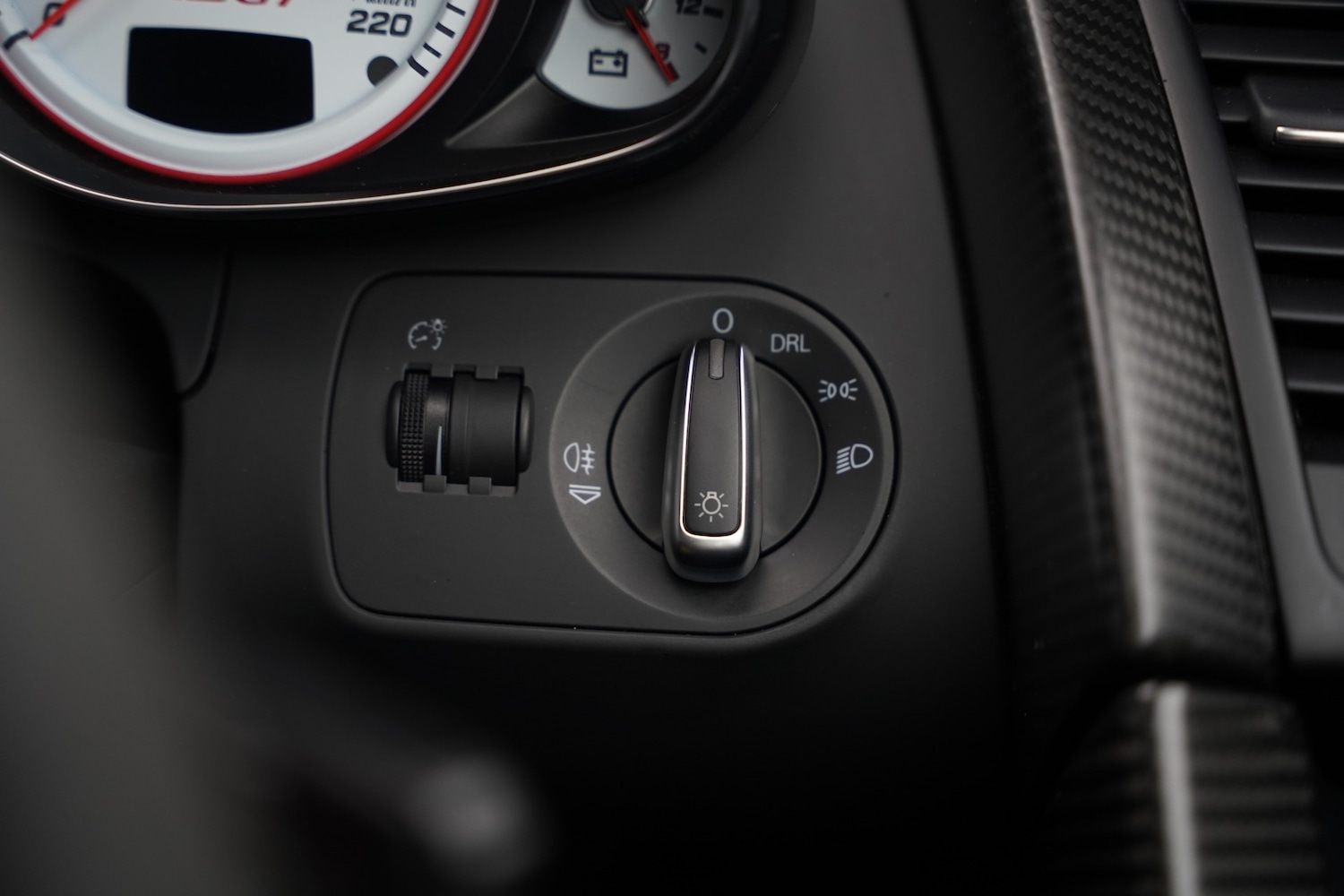 Used Audi R8 2011 for sale - 76987122: Photo 91