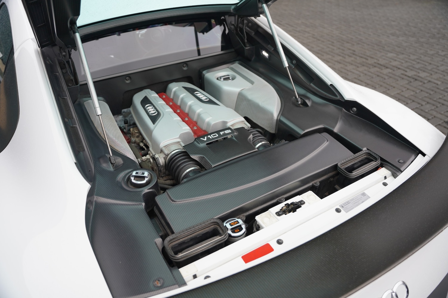 Used Audi R8 2011 for sale - 76987122: Photo 99