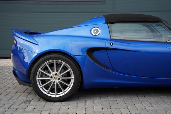 Used Lotus Elise 2019 for sale - 74785848: Photo 23