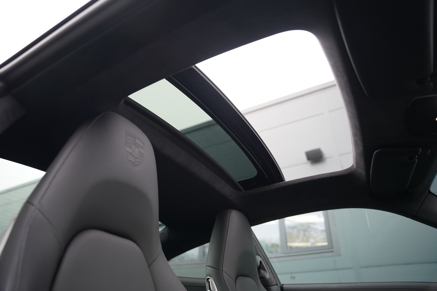 Used Porsche 911 2013 for sale - 76666043: Photo 96