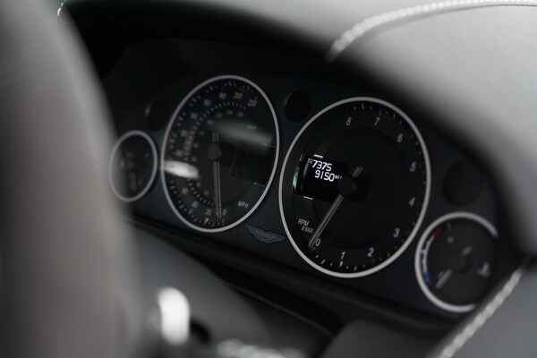 Used Aston Martin Vantage 2014 for sale - 73758295: Photo 21