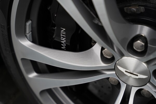 Used Aston Martin Vantage 2014 for sale - 73758295: Photo 39