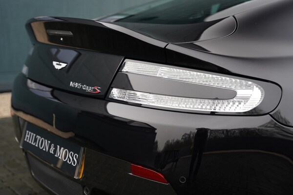 Used Aston Martin Vantage 2014 for sale - 73758295: Photo 49
