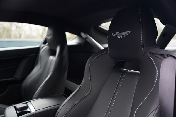 Used Aston Martin Vantage 2014 for sale - 73758295: Photo 79