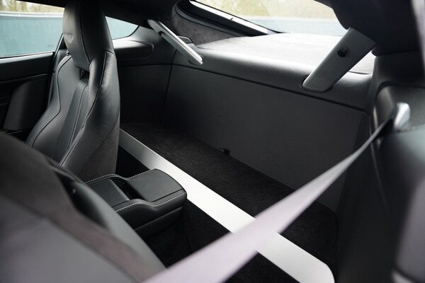 Used Aston Martin Vantage 2014 for sale - 73758295: Photo 80