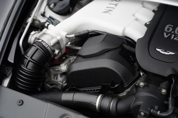 Used Aston Martin Vantage 2014 for sale - 73758295: Photo 87