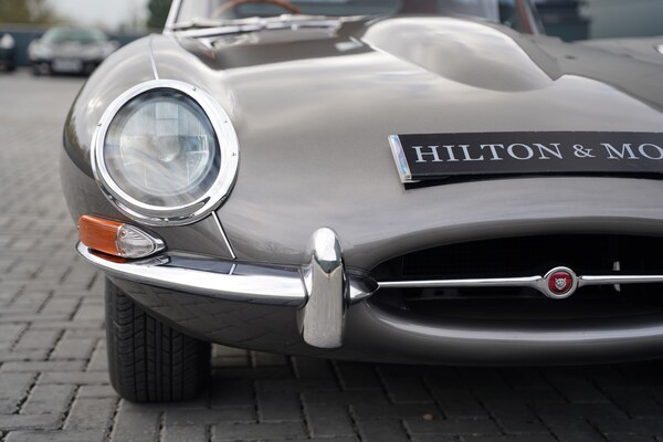 Used Jaguar E-Type 1963 for sale - 74357771: Photo 23
