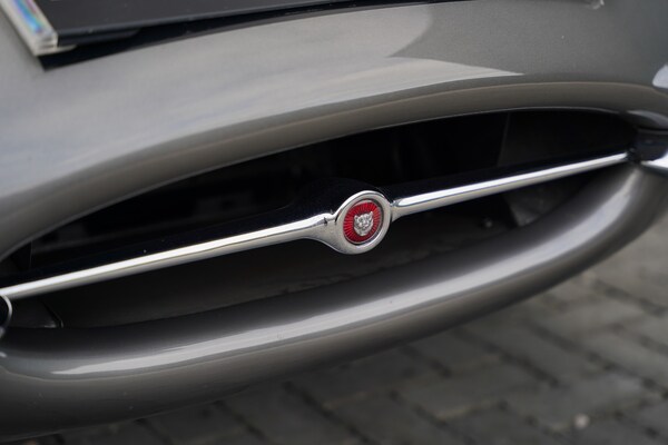 Used Jaguar E-Type 1963 for sale - 74357771: Photo 24