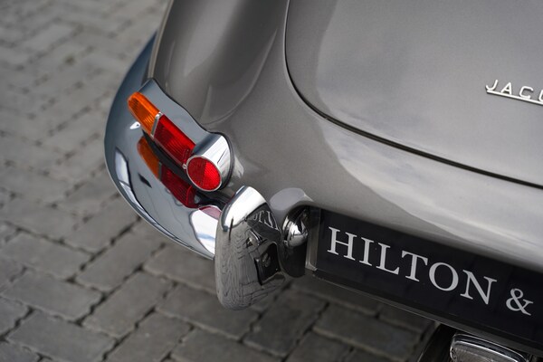 Used Jaguar E-Type 1963 for sale - 74357771: Photo 29