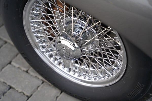 Used Jaguar E-Type 1963 for sale - 74357771: Photo 36