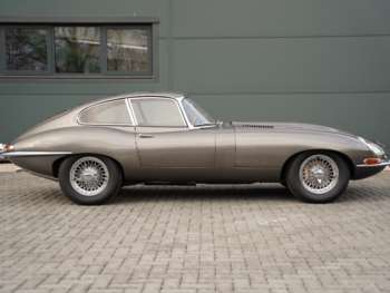 Used Jaguar E-Type 1963 for sale - 74357771: Photo