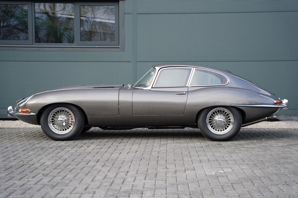 Used Jaguar E-Type 1963 for sale - 74357771: Photo 6