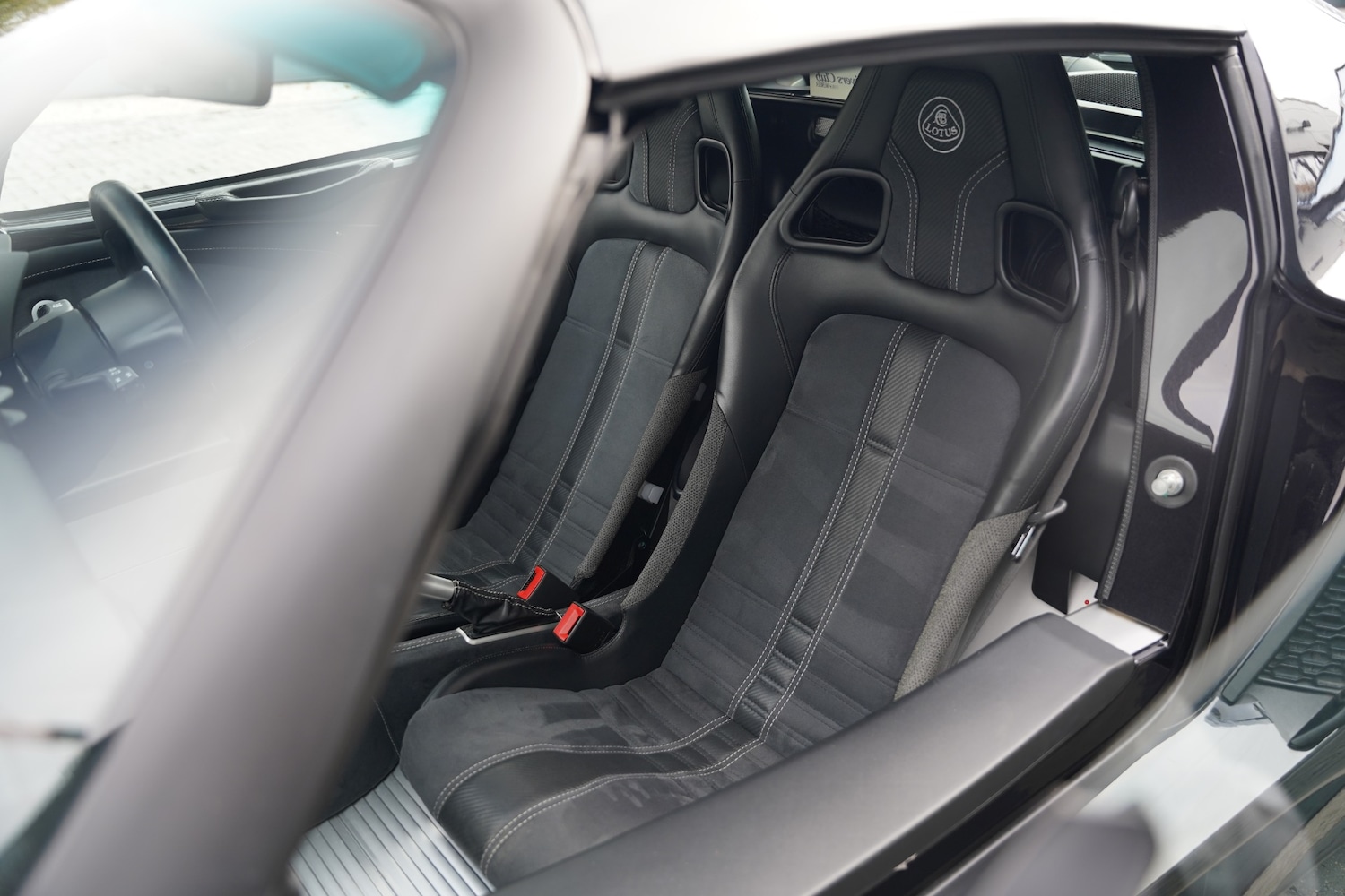 Used Lotus Exige 2014 for sale - 77342755: Photo 16