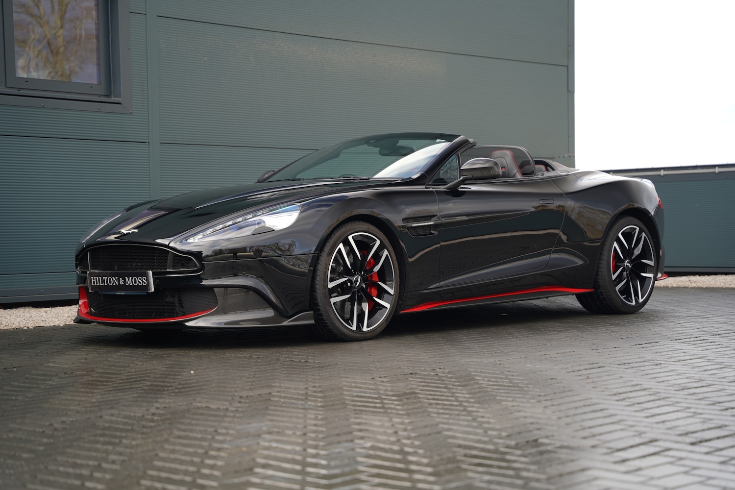 Used Aston Martin Vanquish 2018 for sale - 77136627: Photo 11