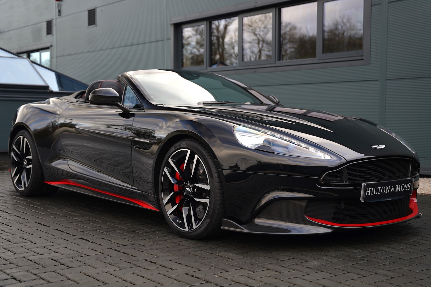 Used Aston Martin Vanquish 2018 for sale - 77136627: Photo 25