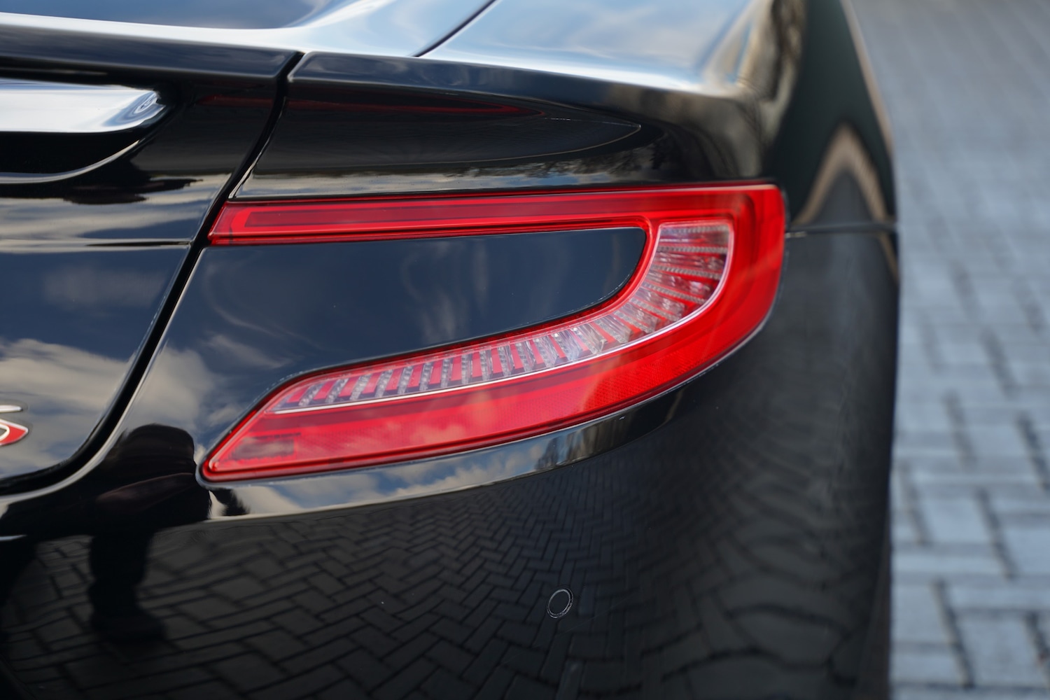 Used Aston Martin Vanquish 2018 for sale - 77136627: Photo 61