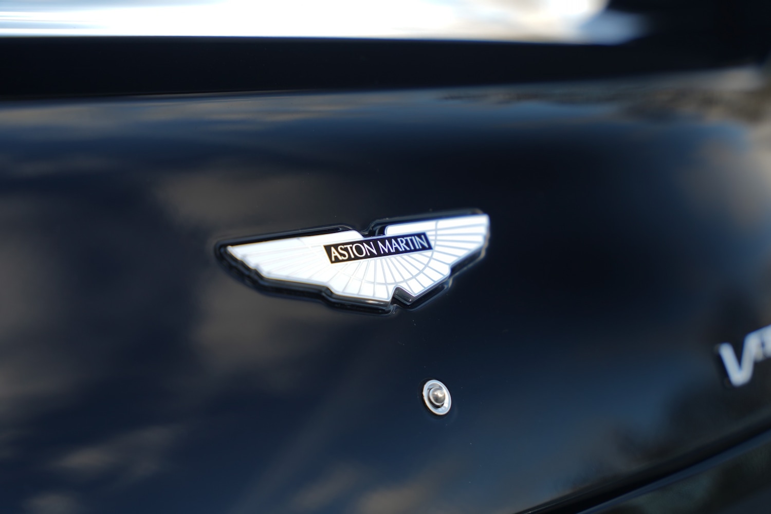 Used Aston Martin Vanquish 2018 for sale - 77136627: Photo 62