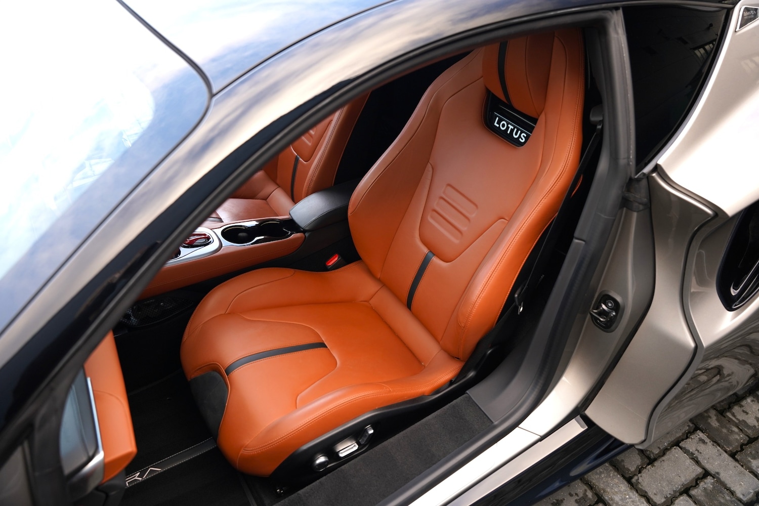 Used Lotus Emira 2023 for sale - 77536154: Photo 16