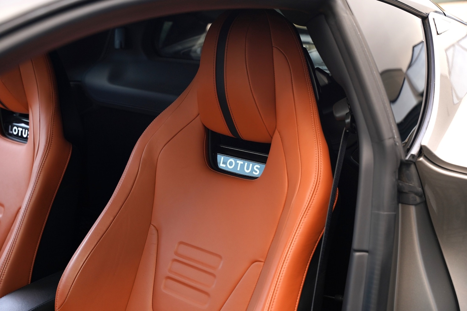 Used Lotus Emira 2023 for sale - 77536154: Photo 18