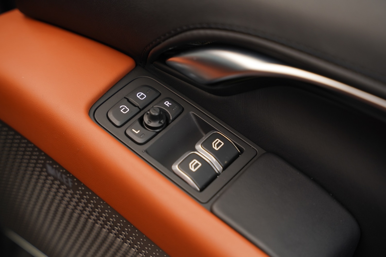 Used Lotus Emira 2023 for sale - 77536154: Photo 78