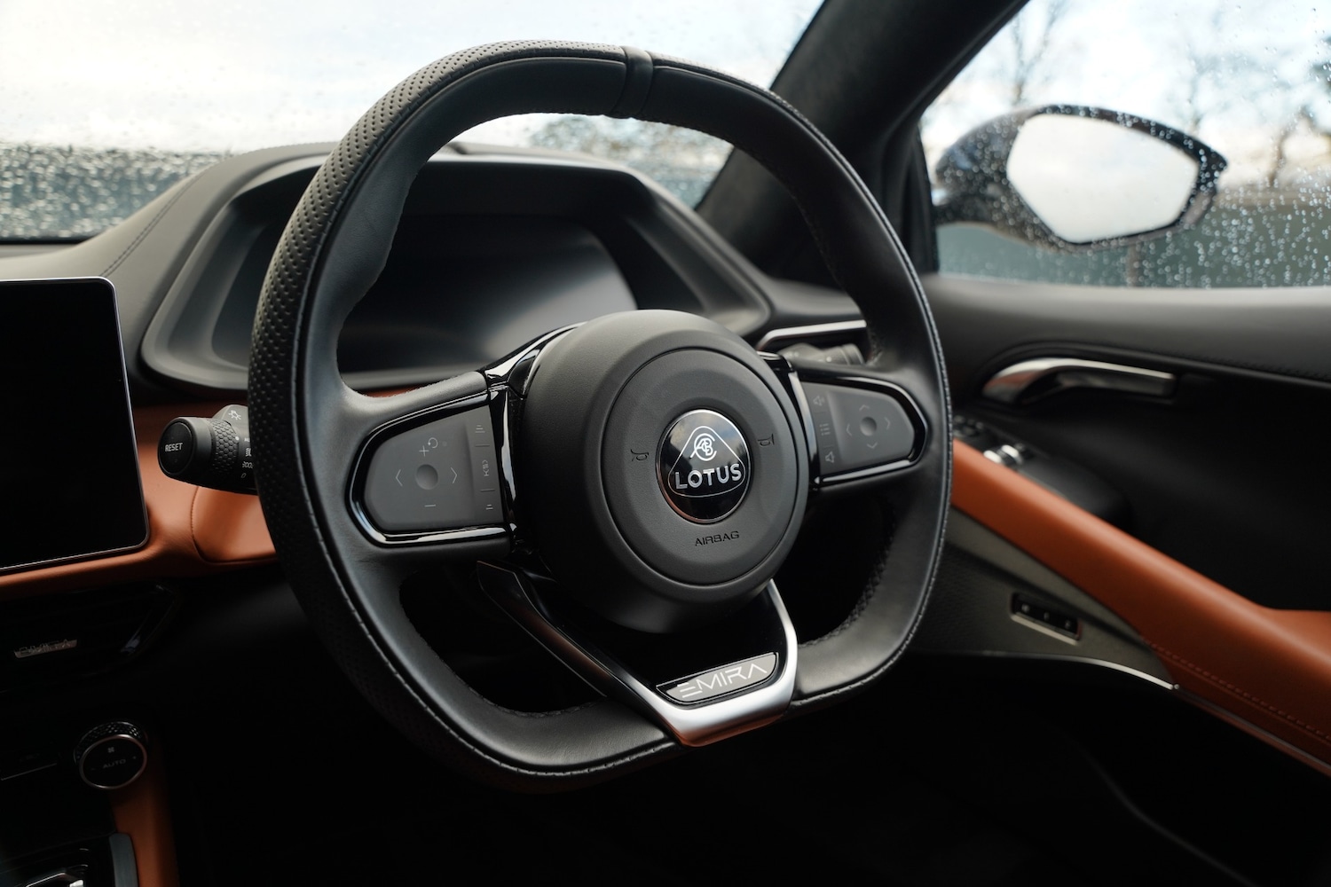 Used Lotus Emira 2023 for sale - 77536154: Photo 82