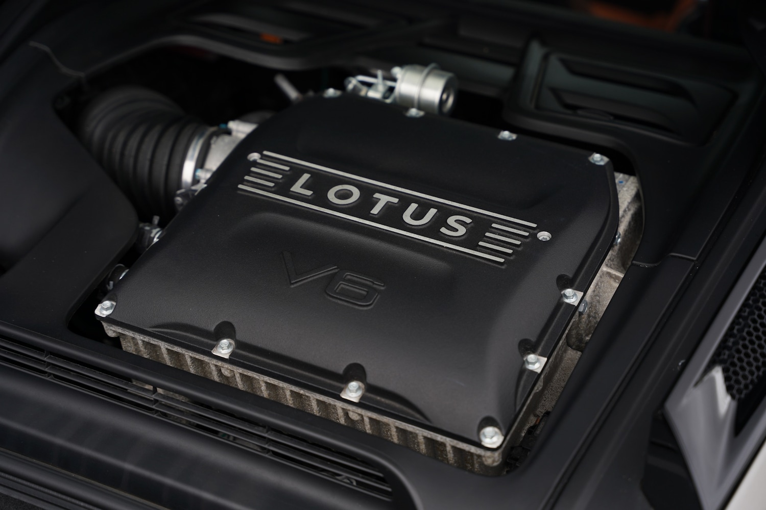 Used Lotus Emira 2023 for sale - 77536154: Photo 99