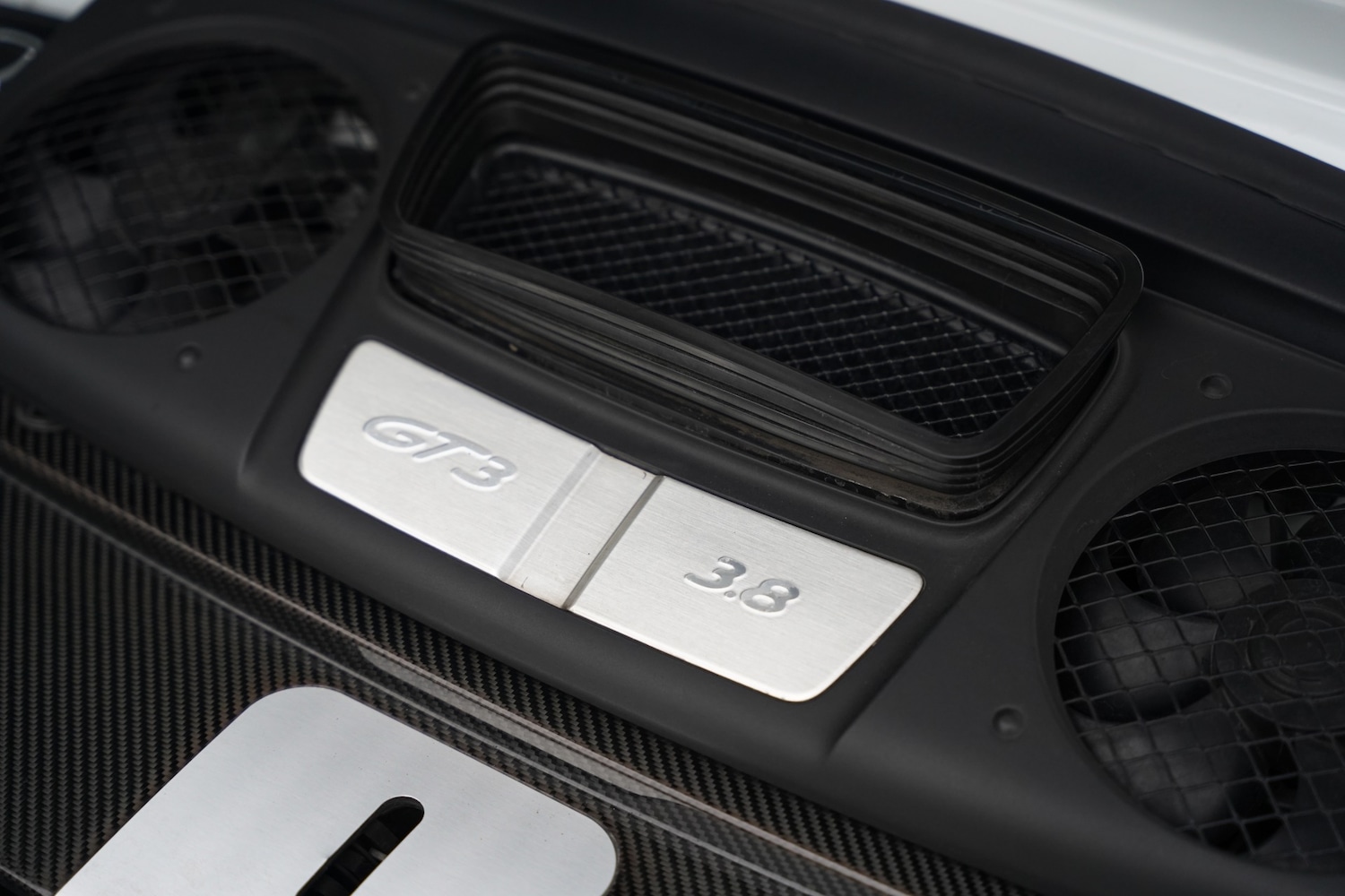 Used Porsche 911 2015 for sale - 77052301: Photo 96