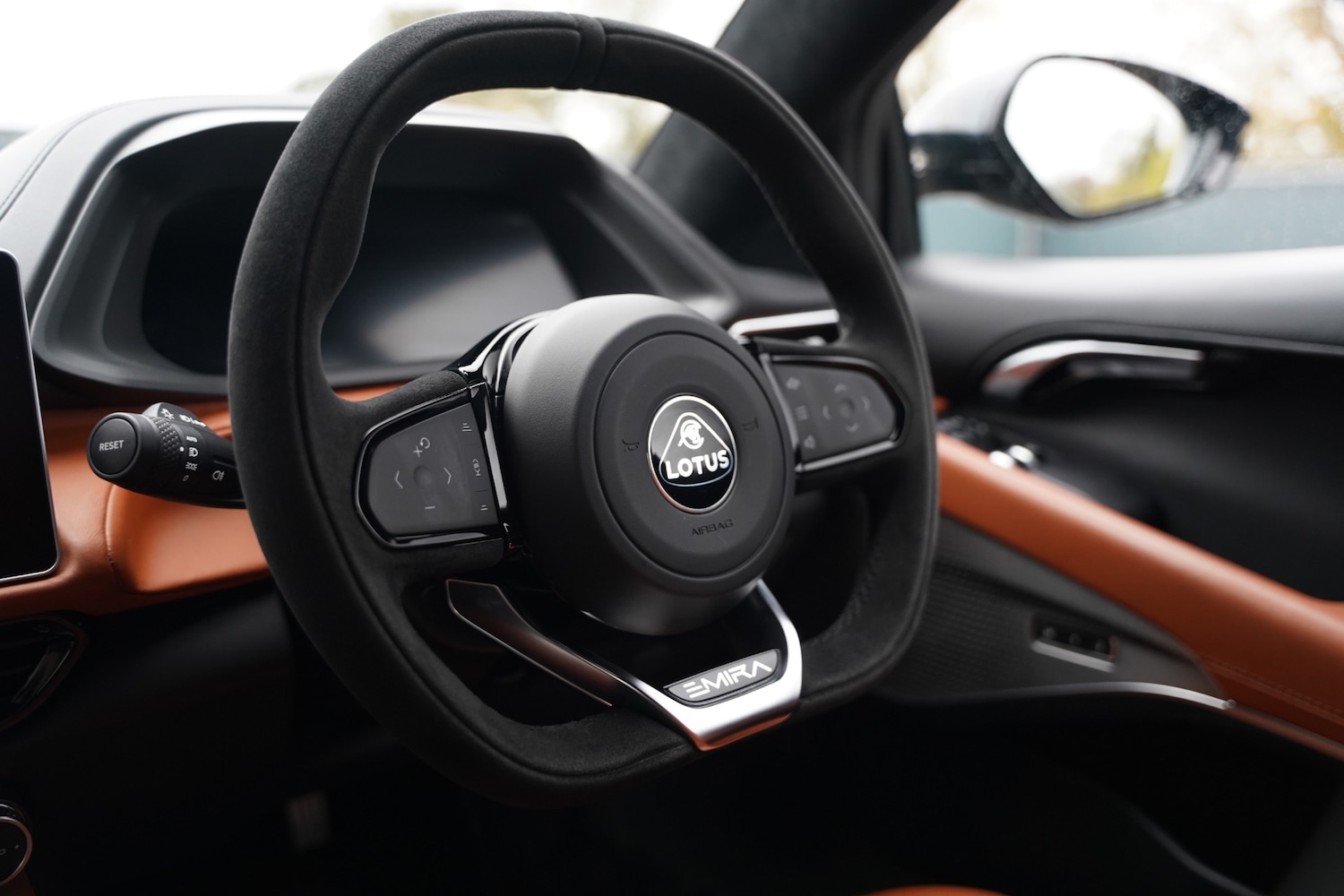 Used Lotus Emira 2023 for sale - 76527407: Photo 21