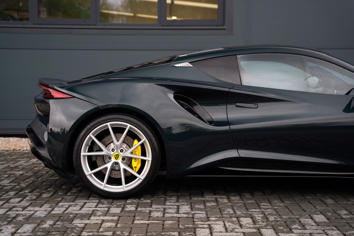 Used Lotus Emira 2023 for sale - 76527407: Photo 27