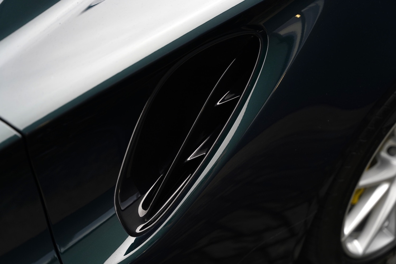 Used Lotus Emira 2023 for sale - 76527407: Photo 48