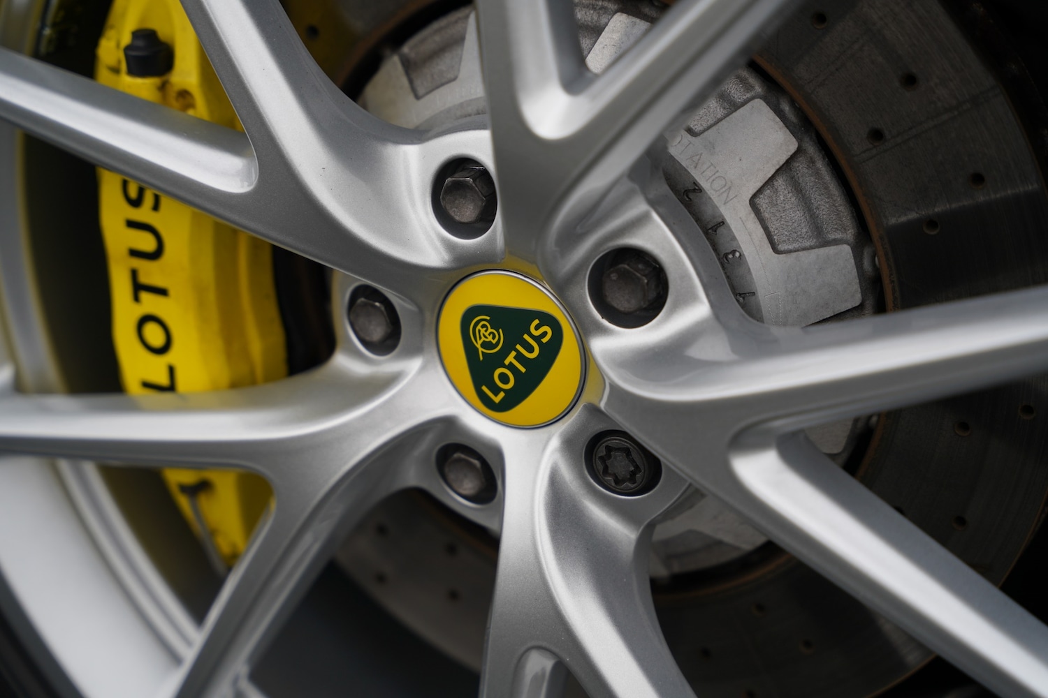 Used Lotus Emira 2023 for sale - 76527407: Photo 52