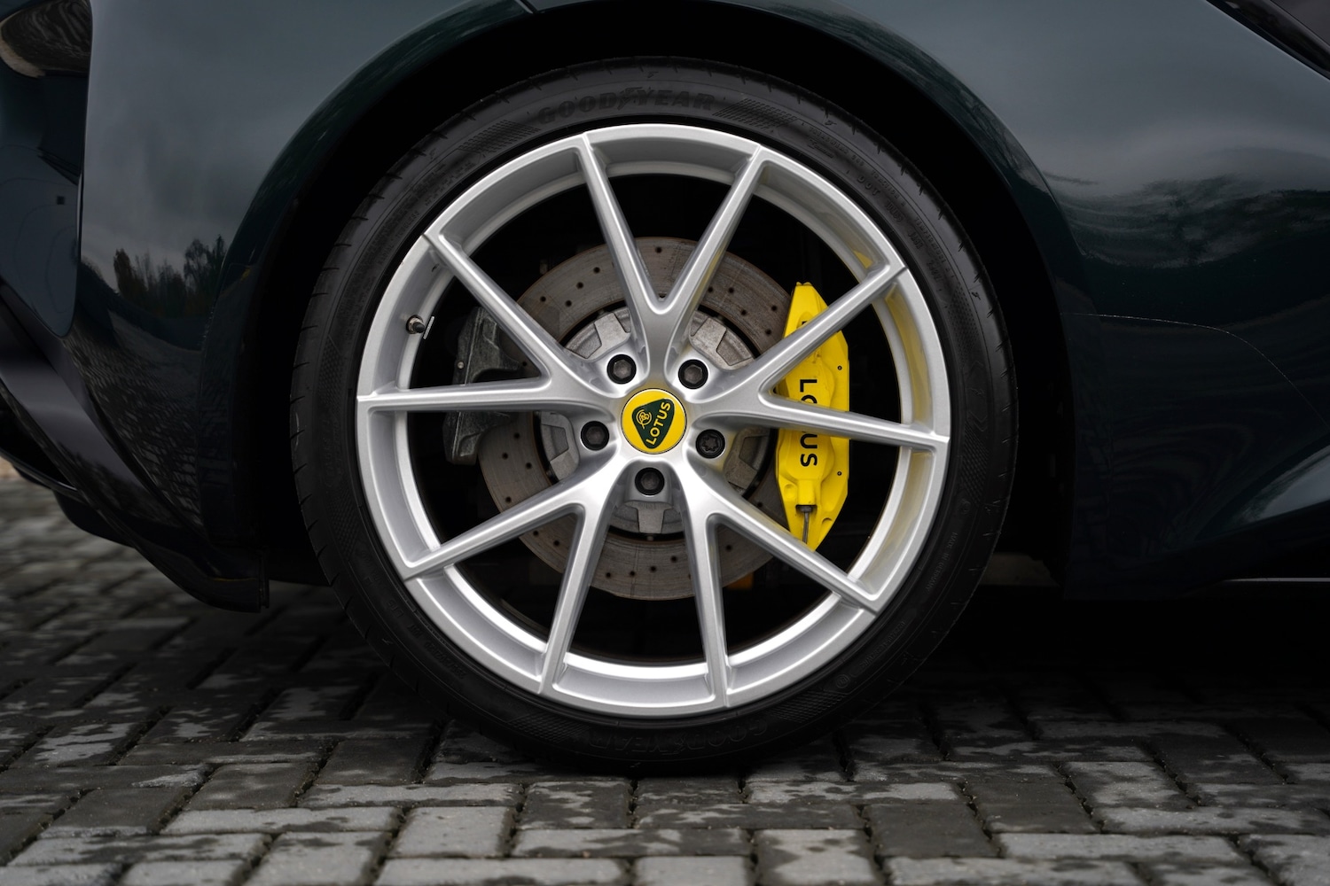 Used Lotus Emira 2023 for sale - 76527407: Photo 53