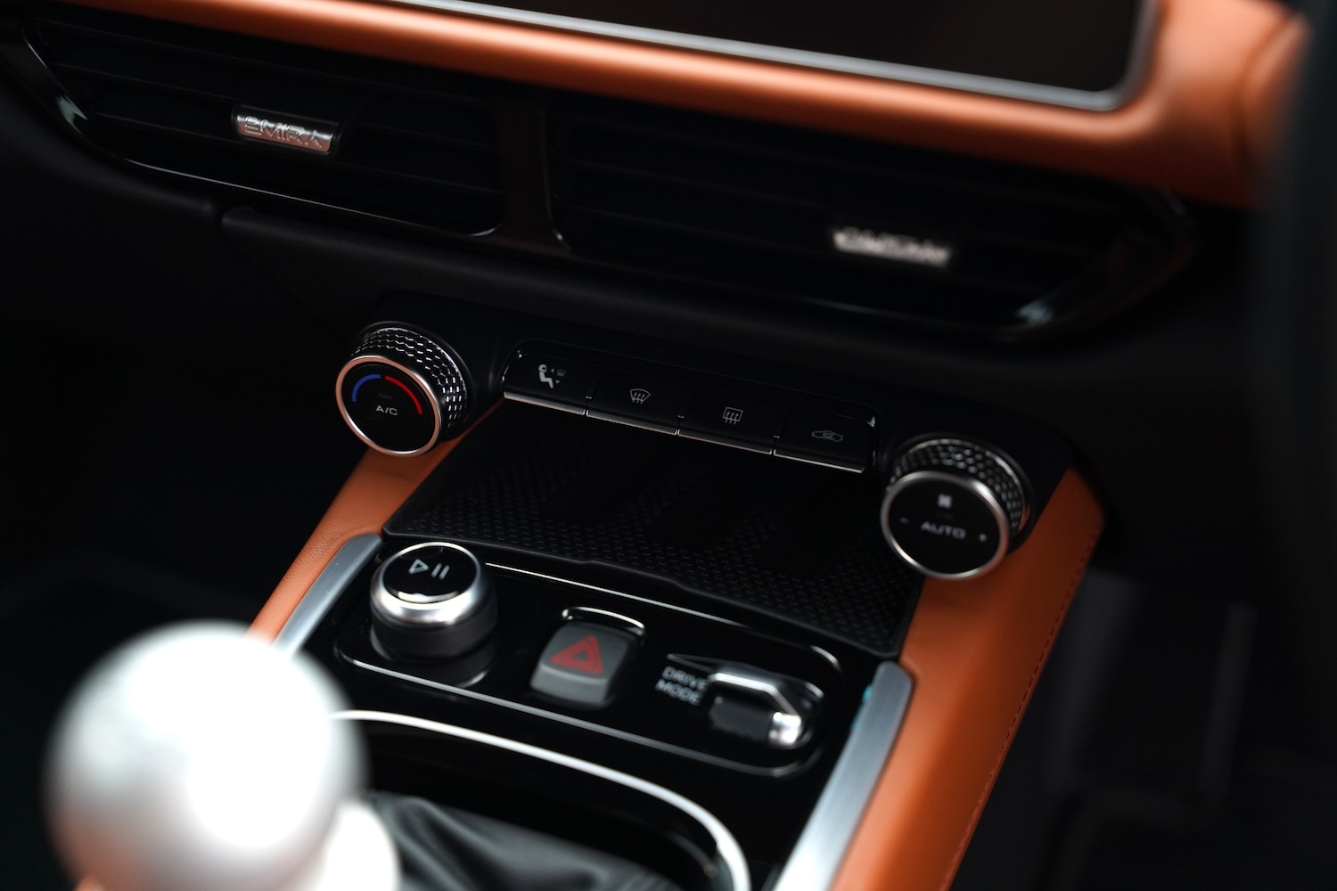 Used Lotus Emira 2023 for sale - 76527407: Photo 77