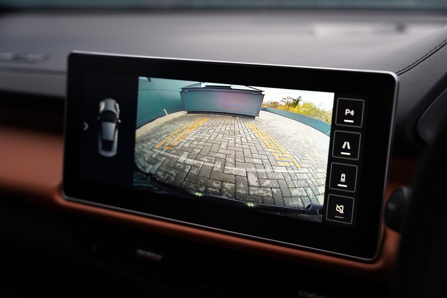 Used Lotus Emira 2023 for sale - 76527407: Photo 91