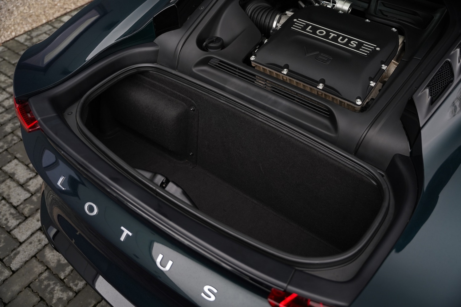 Used Lotus Emira 2023 for sale - 76527407: Photo 97